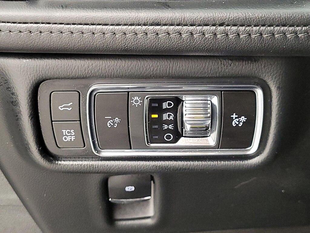 used 2022 Lincoln Nautilus car, priced at $32,998