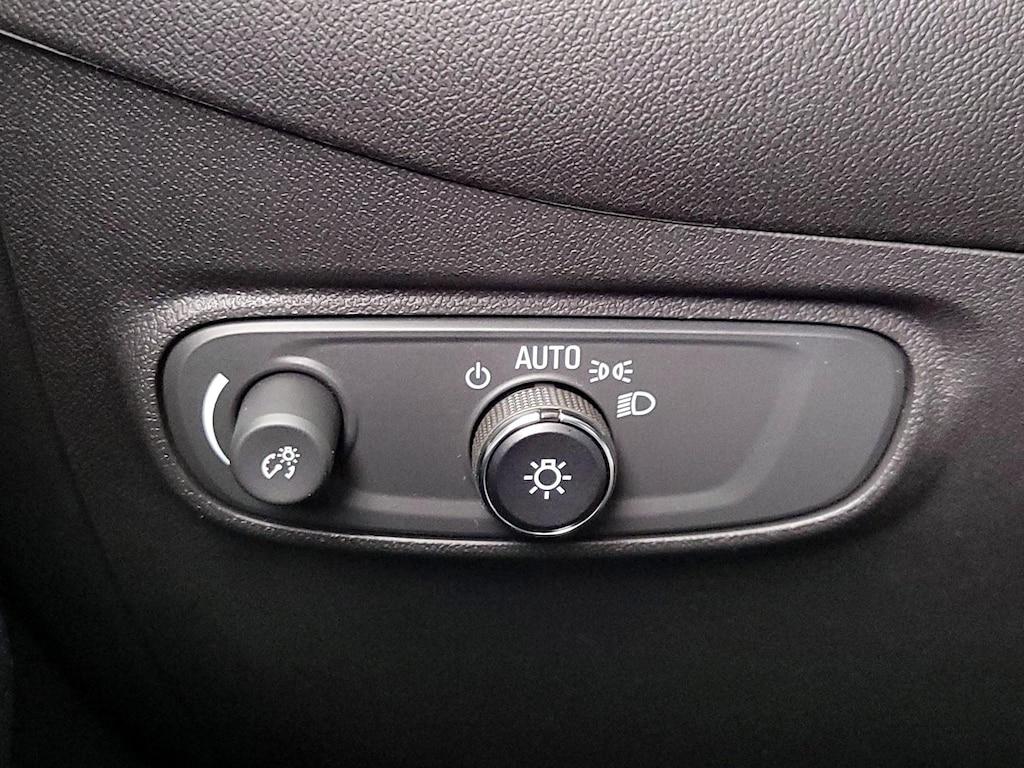 used 2022 Chevrolet Equinox car, priced at $18,998