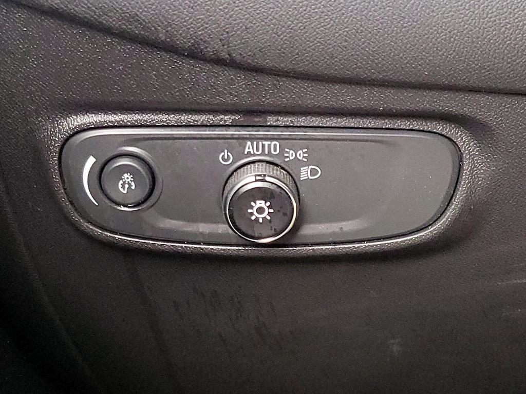 used 2024 Chevrolet Equinox car, priced at $23,998