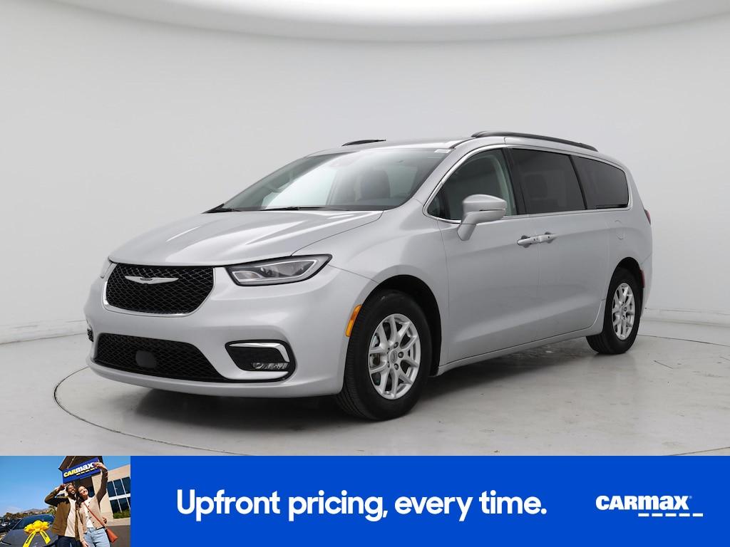 used 2022 Chrysler Pacifica car, priced at $31,998