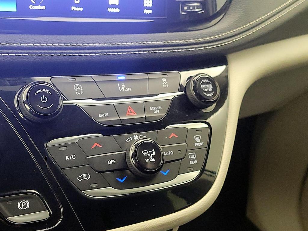 used 2022 Chrysler Pacifica car, priced at $31,998