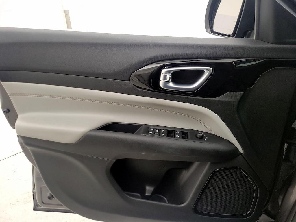 used 2022 Jeep Compass car, priced at $23,998