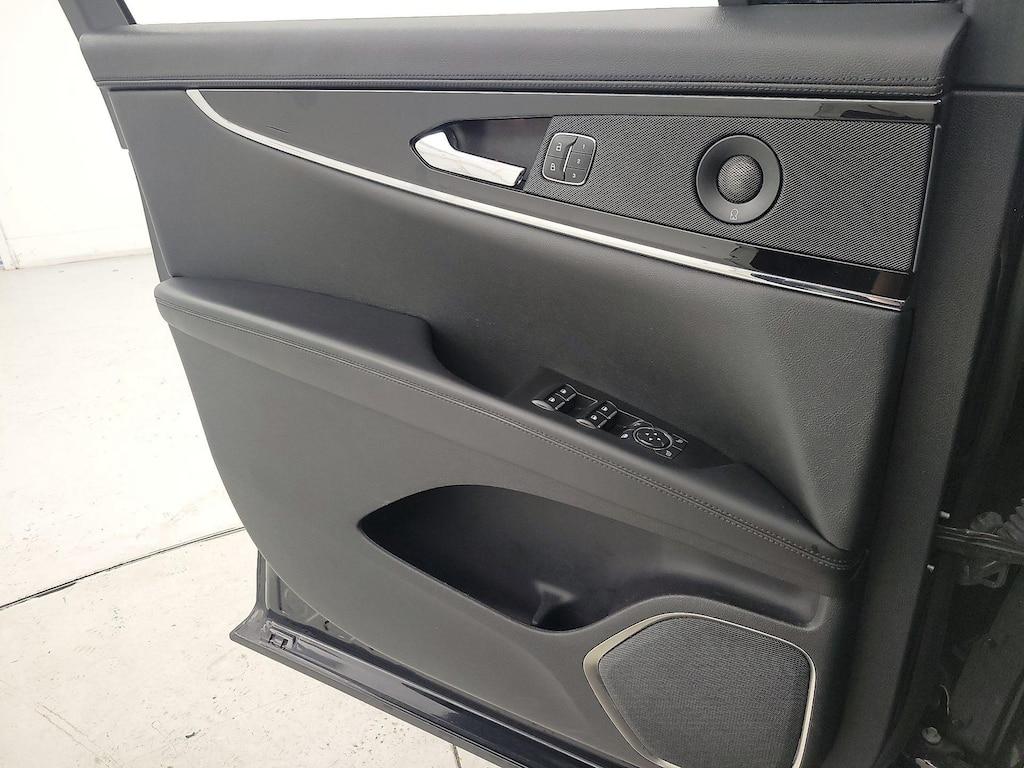 used 2022 Lincoln Nautilus car, priced at $35,998