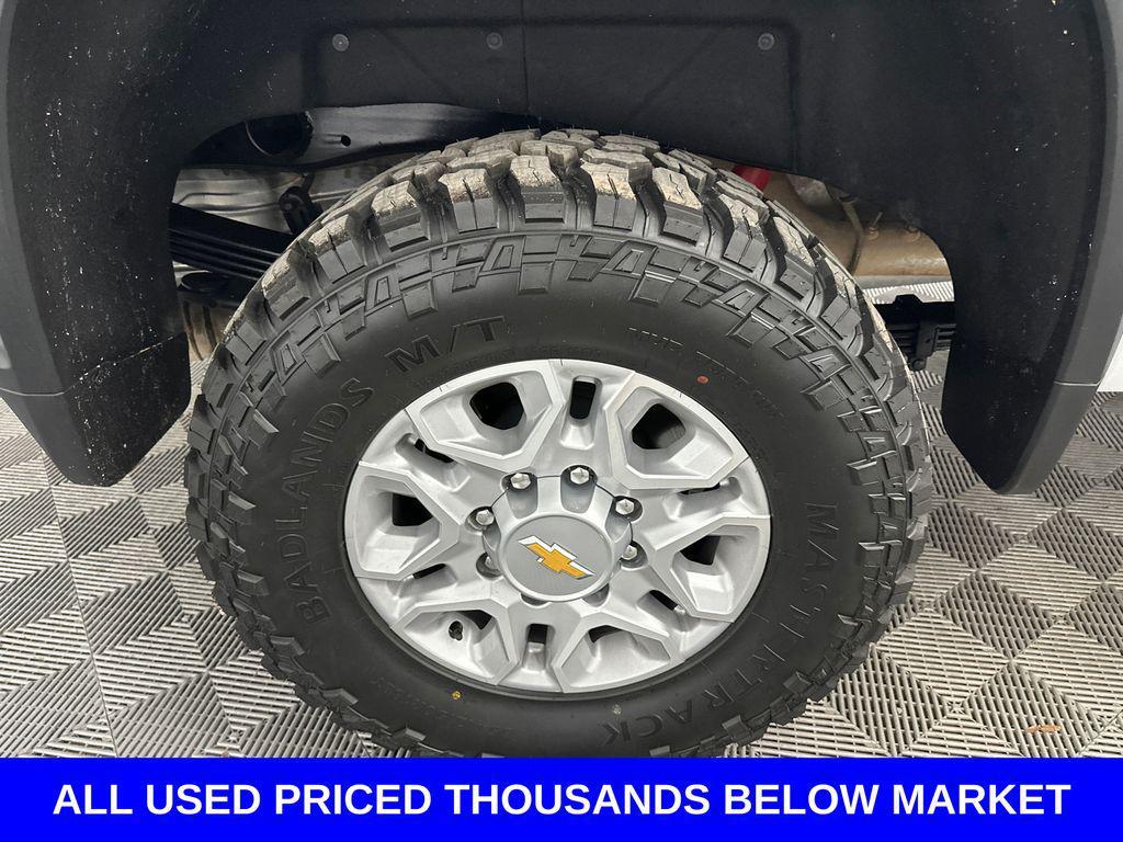used 2024 Chevrolet Silverado 2500 car, priced at $45,437
