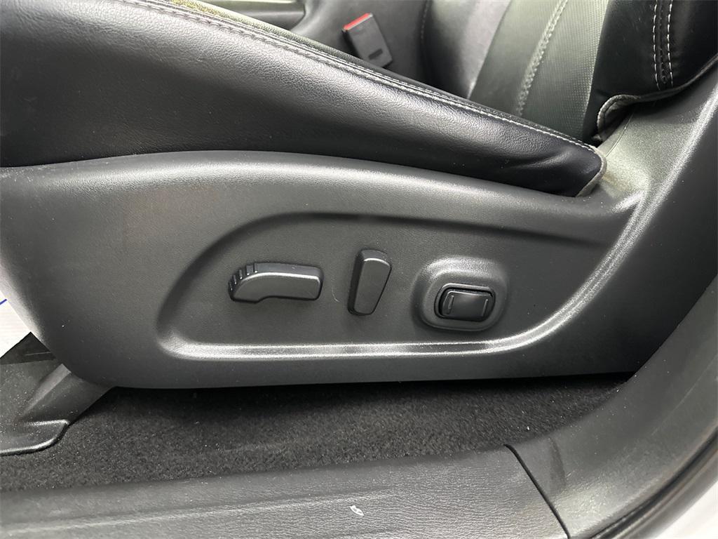 used 2020 Nissan Pathfinder car, priced at $17,987