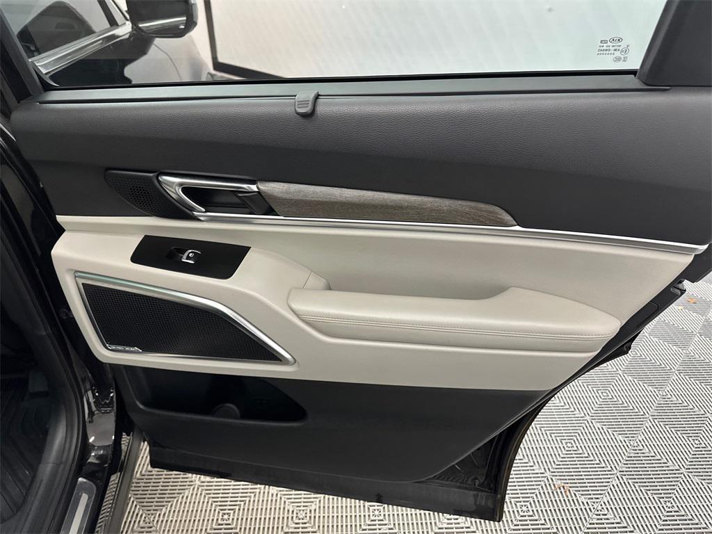 used 2021 Kia Telluride car, priced at $25,997
