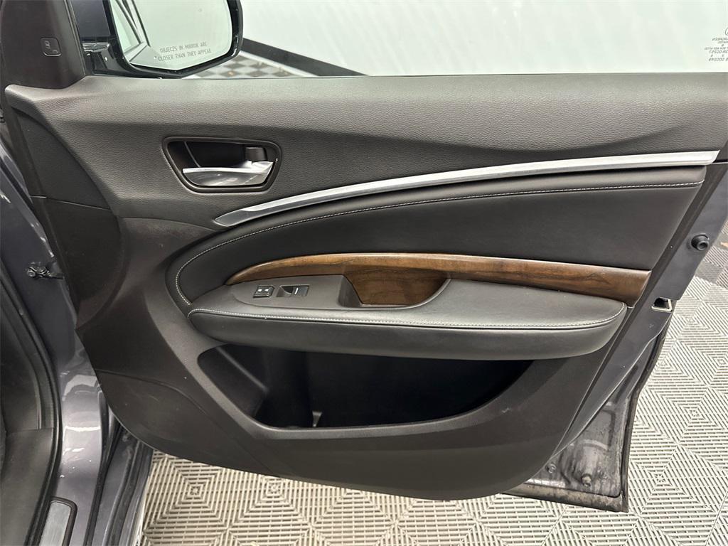 used 2019 Acura MDX car, priced at $17,919