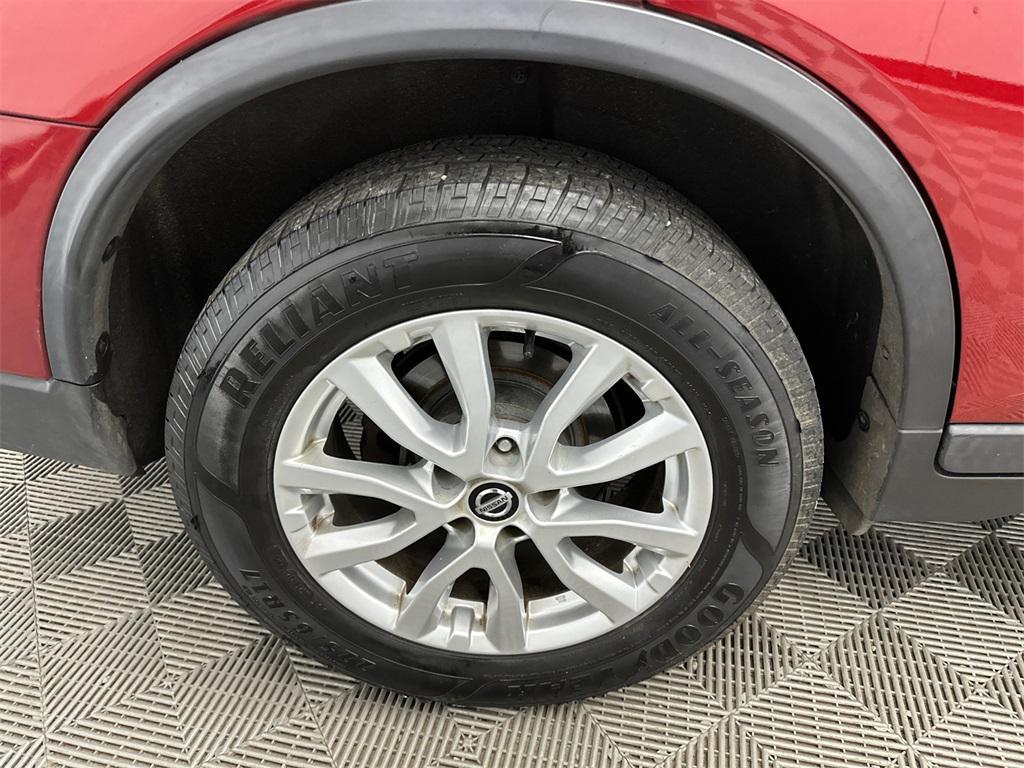 used 2019 Nissan Rogue car, priced at $10,891