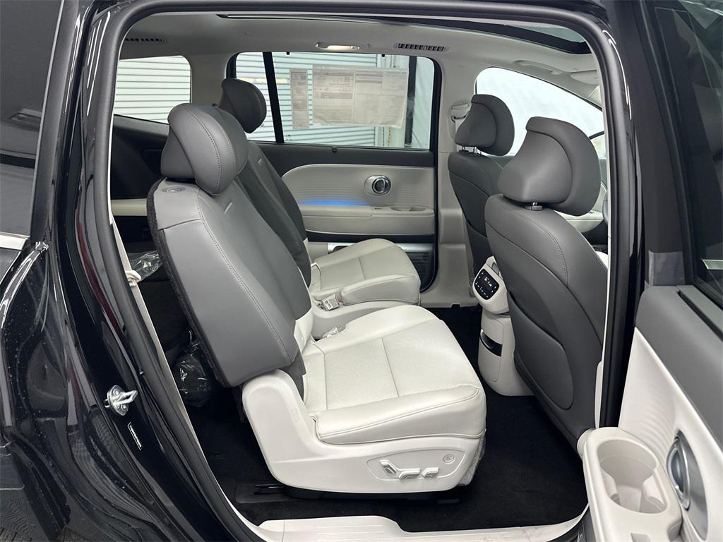 new 2026 Hyundai IONIQ 9 car, priced at $63,692