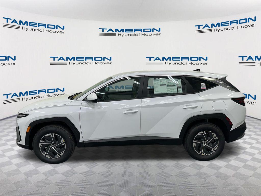 new 2026 Hyundai TUCSON Hybrid car, priced at $32,315