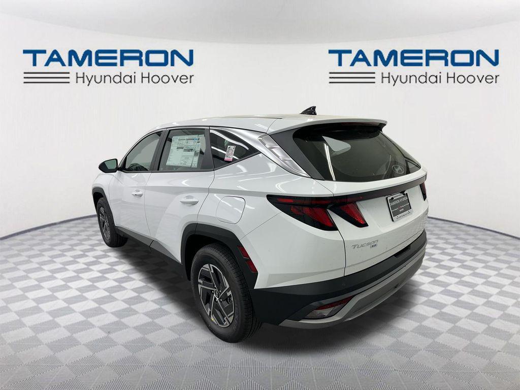 new 2026 Hyundai TUCSON Hybrid car, priced at $31,316
