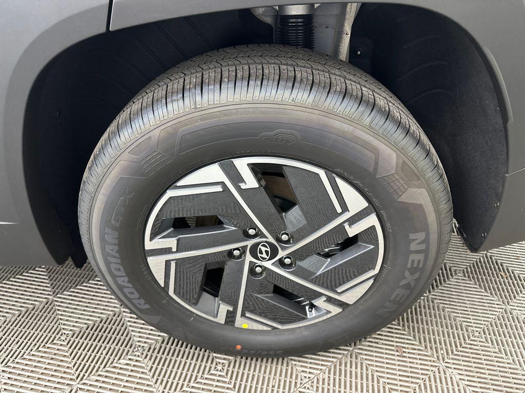 new 2026 Hyundai TUCSON Hybrid car, priced at $31,316