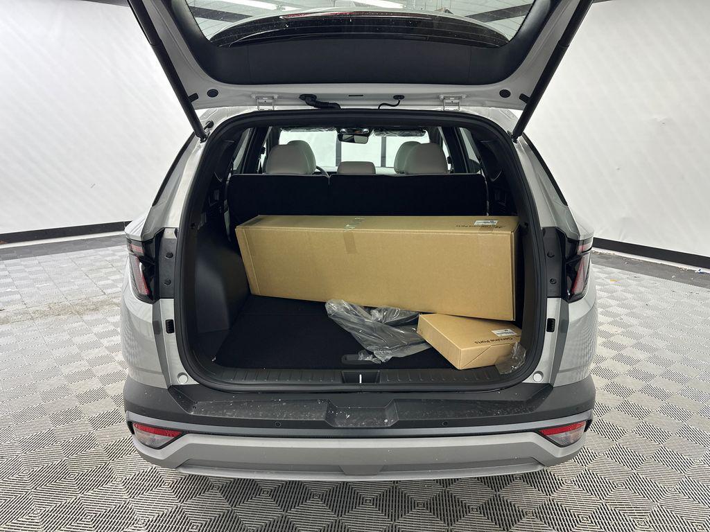 new 2026 Hyundai Tucson car, priced at $38,180