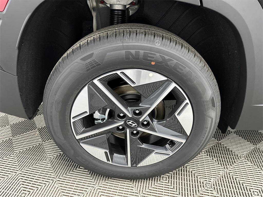 new 2026 Hyundai TUCSON Hybrid car, priced at $32,656