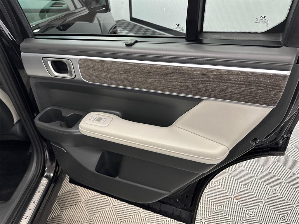 used 2025 Hyundai Santa Fe car, priced at $35,997