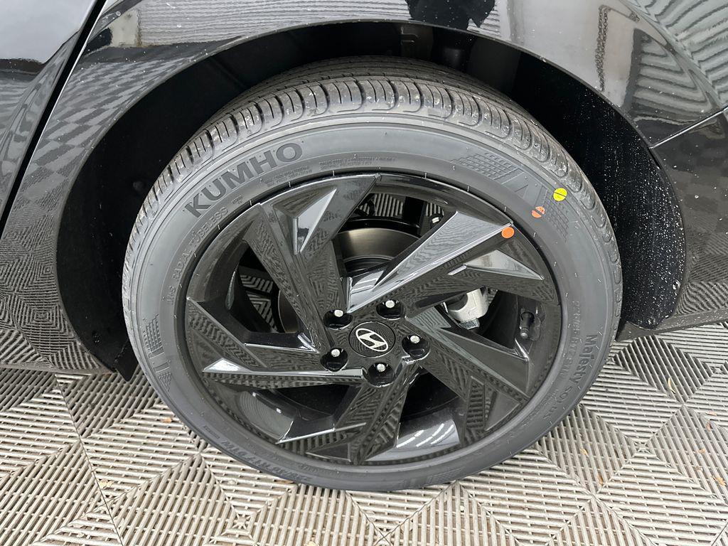 new 2026 Hyundai Elantra car, priced at $22,881