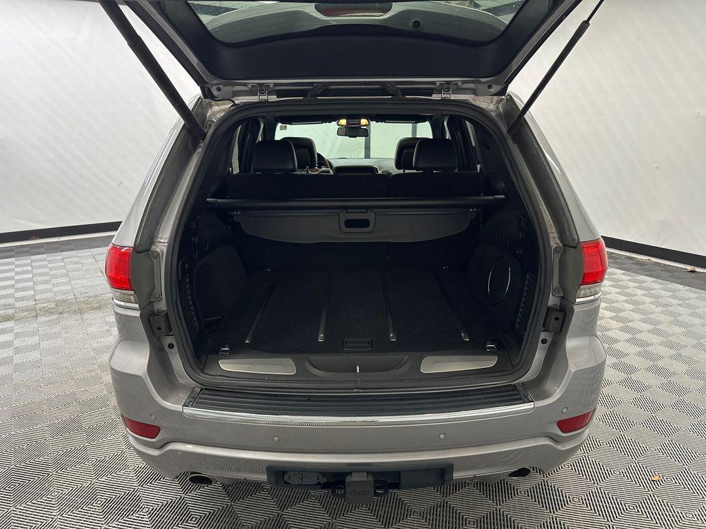 used 2016 Jeep Grand Cherokee car, priced at $8,960