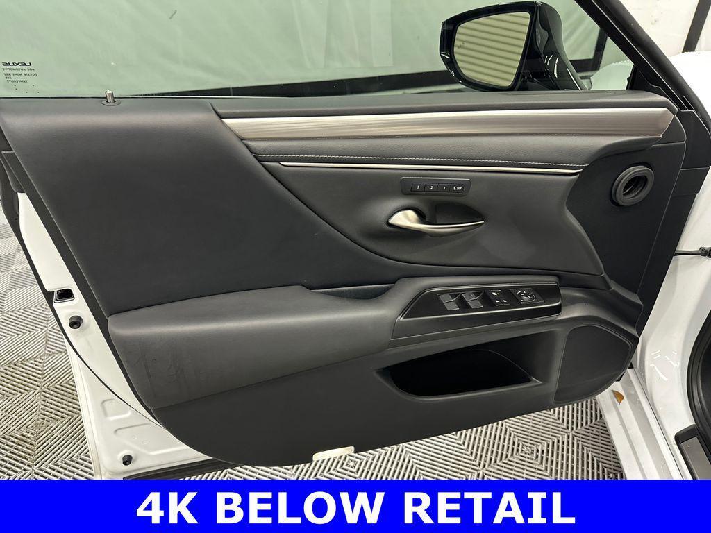 used 2019 Lexus ES 350 car, priced at $26,998