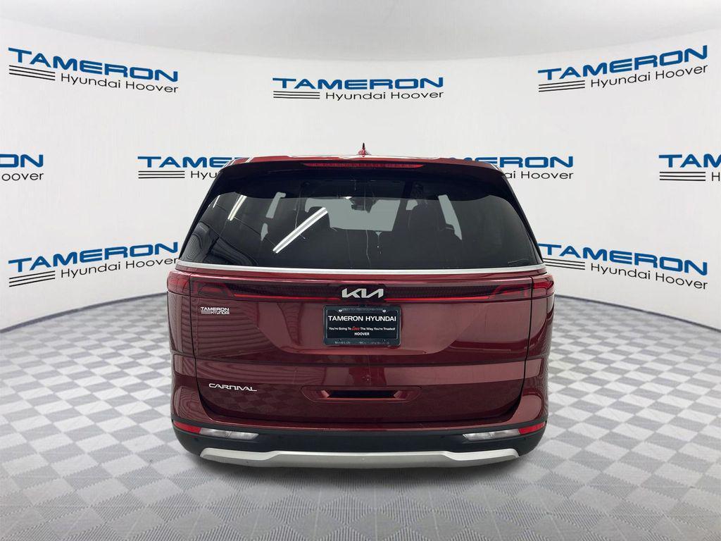 used 2024 Kia Carnival car, priced at $28,691