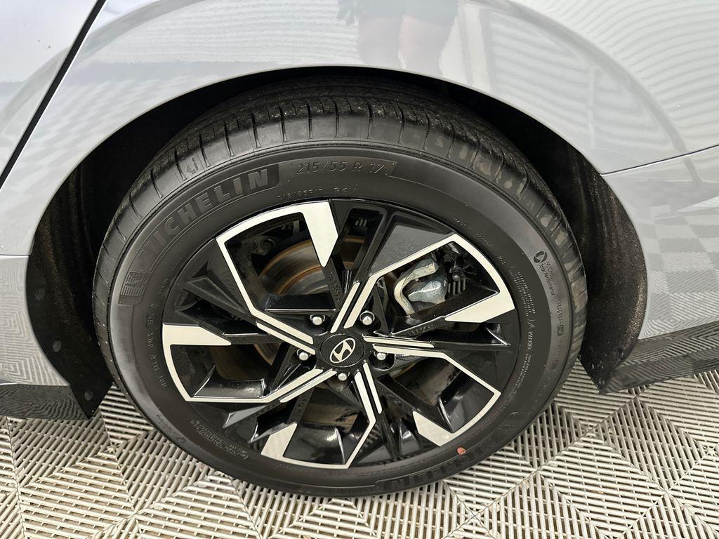 used 2025 Hyundai Sonata car, priced at $22,462