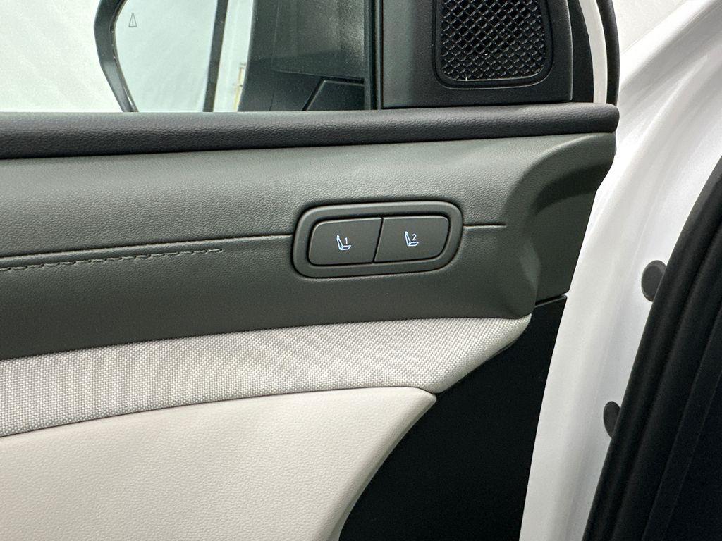 new 2026 Hyundai Tucson car, priced at $38,728