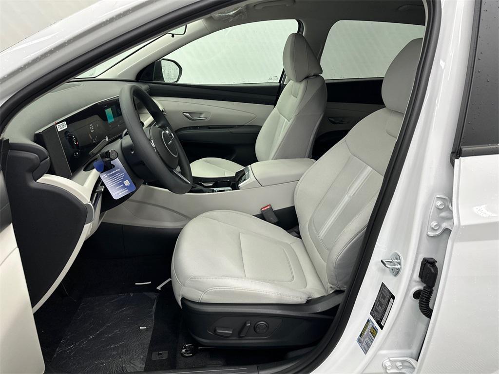 new 2026 Hyundai Tucson car, priced at $29,910