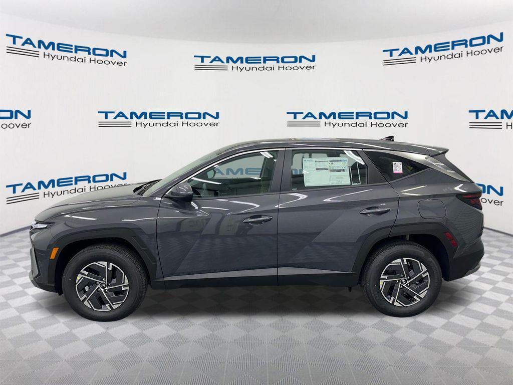 new 2026 Hyundai TUCSON Hybrid car, priced at $31,779