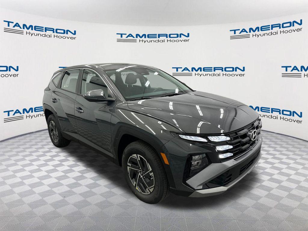 new 2026 Hyundai TUCSON Hybrid car, priced at $31,779