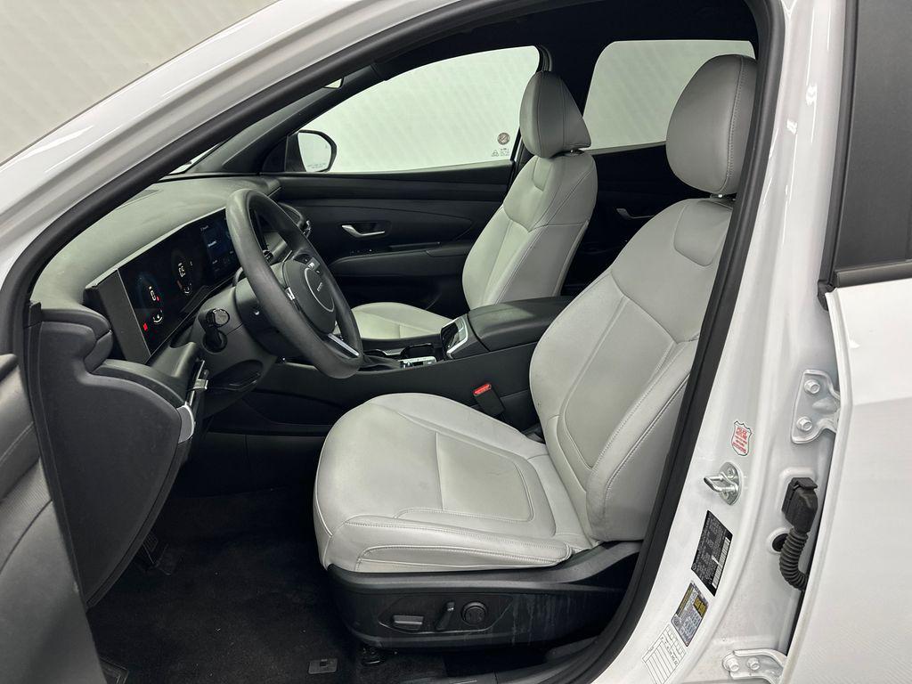 used 2025 Hyundai SANTA CRUZ car, priced at $24,570