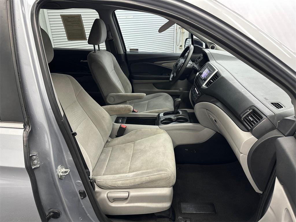 used 2018 Honda Pilot car, priced at $13,747