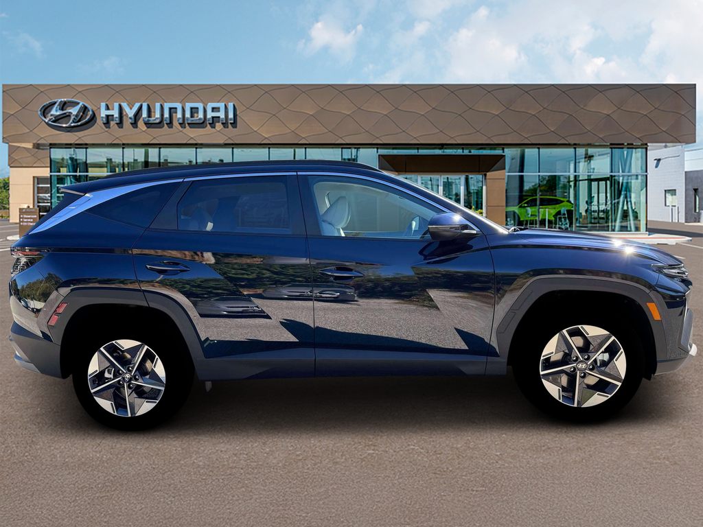 new 2026 Hyundai TUCSON Hybrid car, priced at $33,381