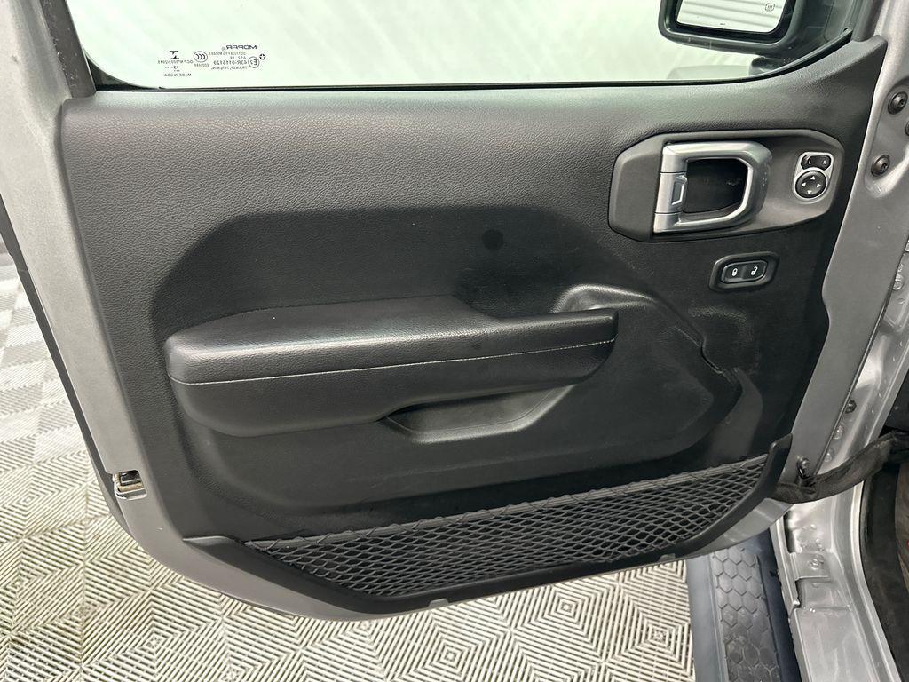 used 2020 Jeep Wrangler Unlimited car, priced at $27,887