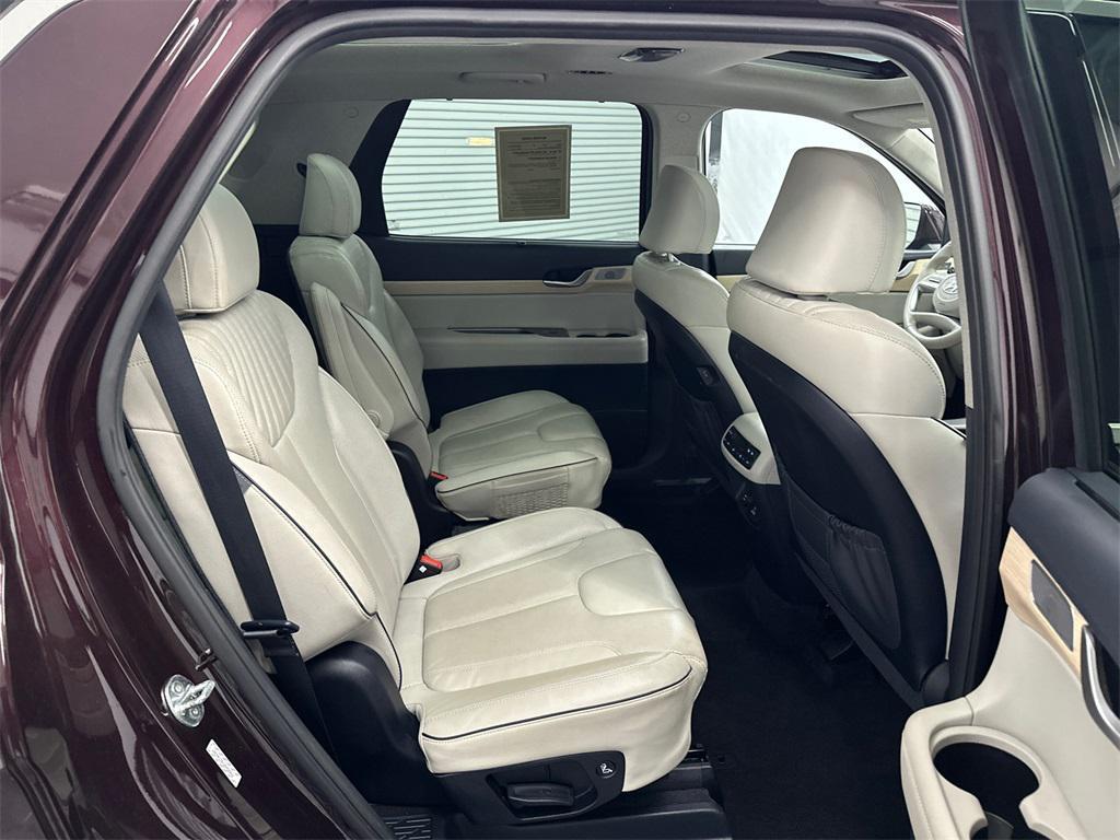 used 2024 Hyundai Palisade car, priced at $33,719
