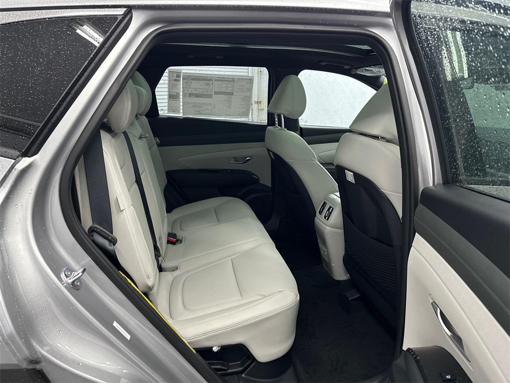 new 2026 Hyundai TUCSON Hybrid car, priced at $40,583