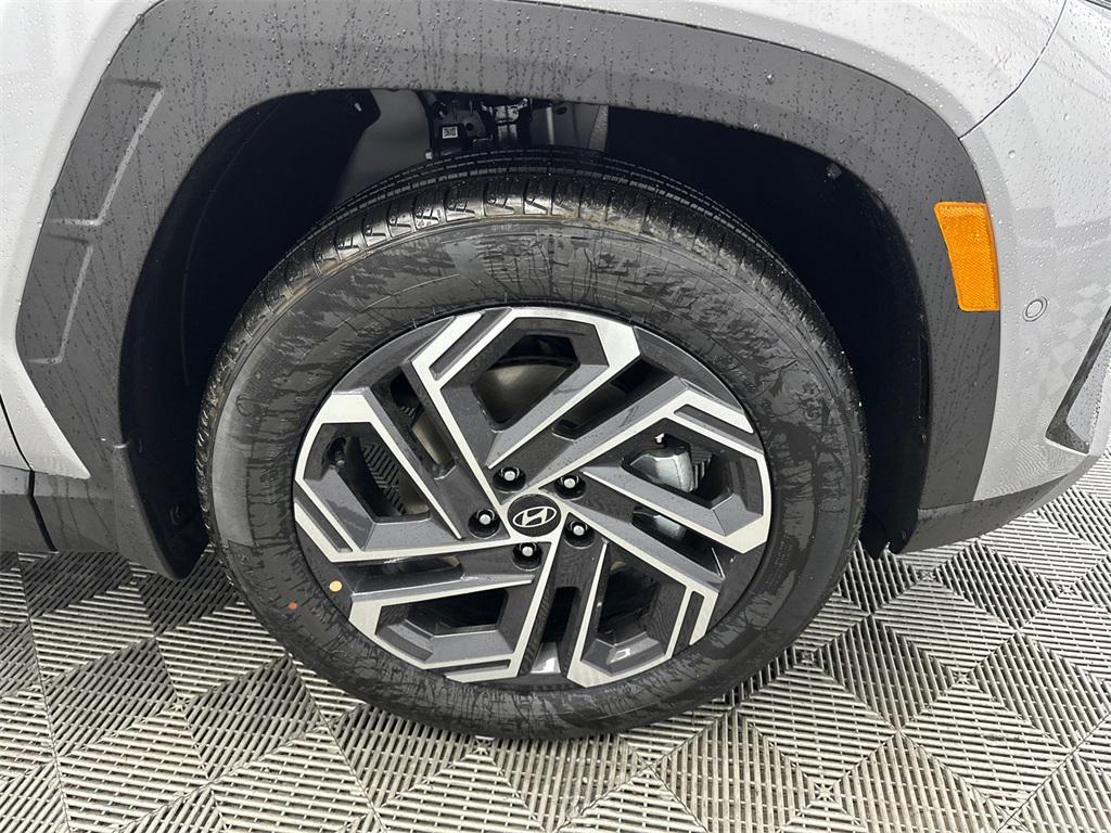 new 2026 Hyundai TUCSON Hybrid car, priced at $40,583