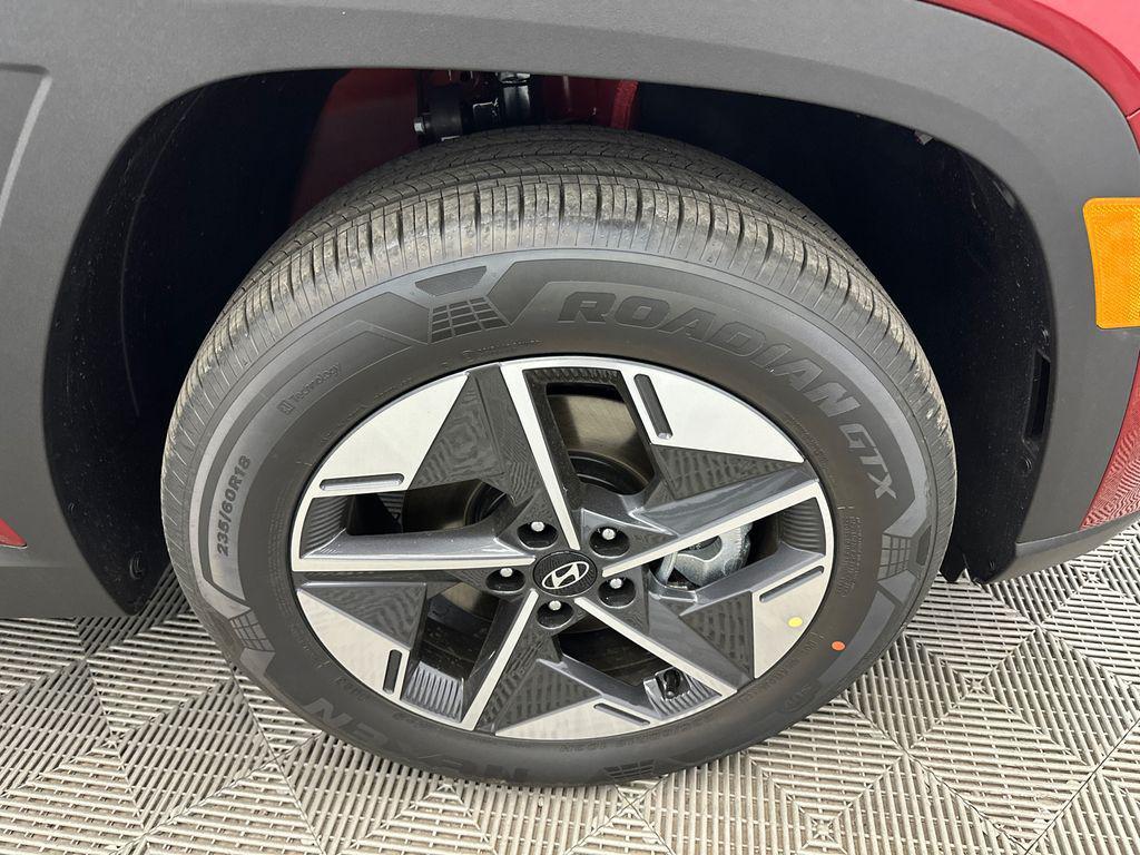 new 2026 Hyundai TUCSON Hybrid car, priced at $33,325