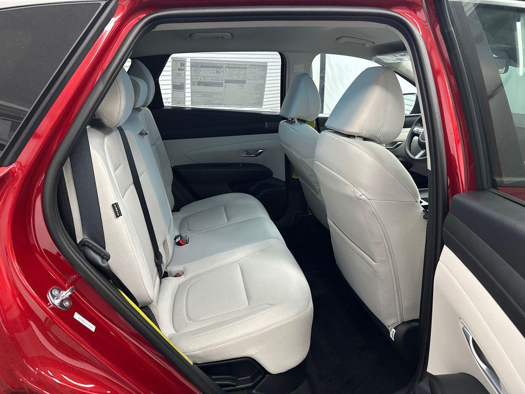 new 2026 Hyundai TUCSON Hybrid car, priced at $33,325