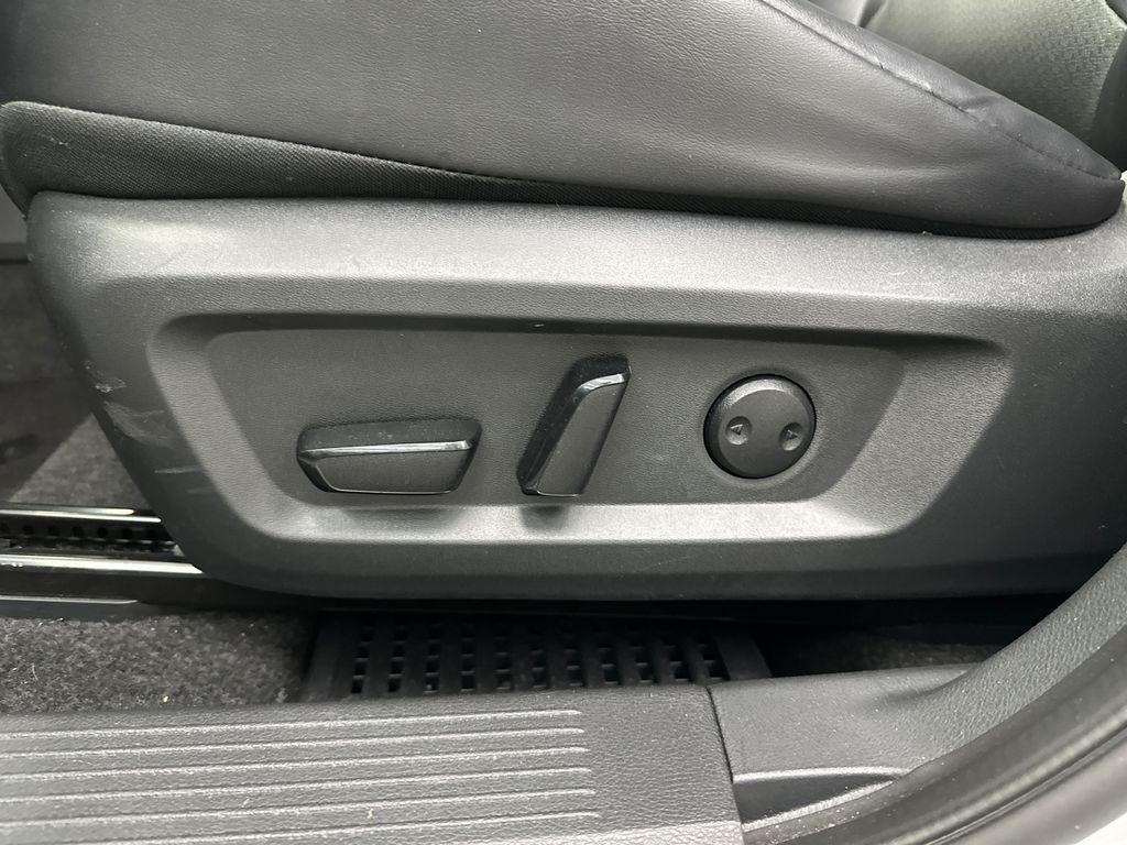 used 2023 Nissan Rogue car, priced at $23,401