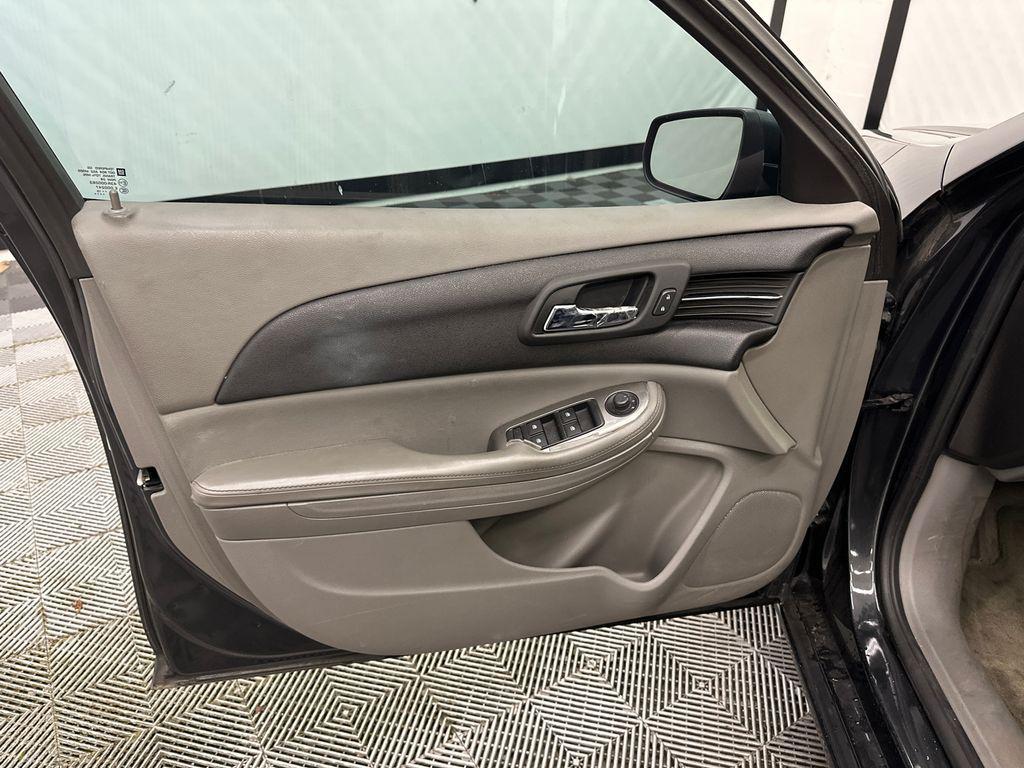used 2015 Chevrolet Malibu car, priced at $7,202