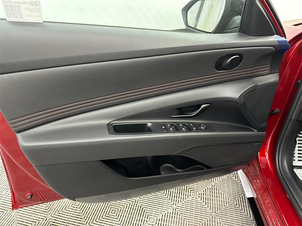 new 2025 Hyundai Elantra car, priced at $27,089