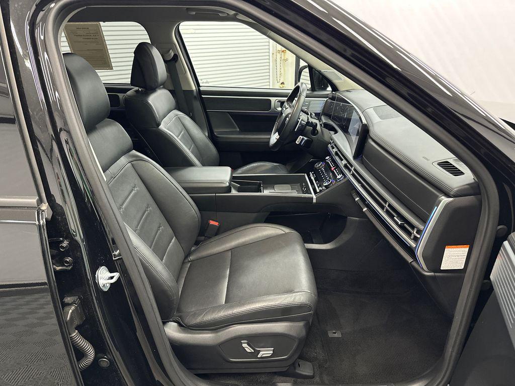 used 2025 Hyundai Santa Fe car, priced at $34,483
