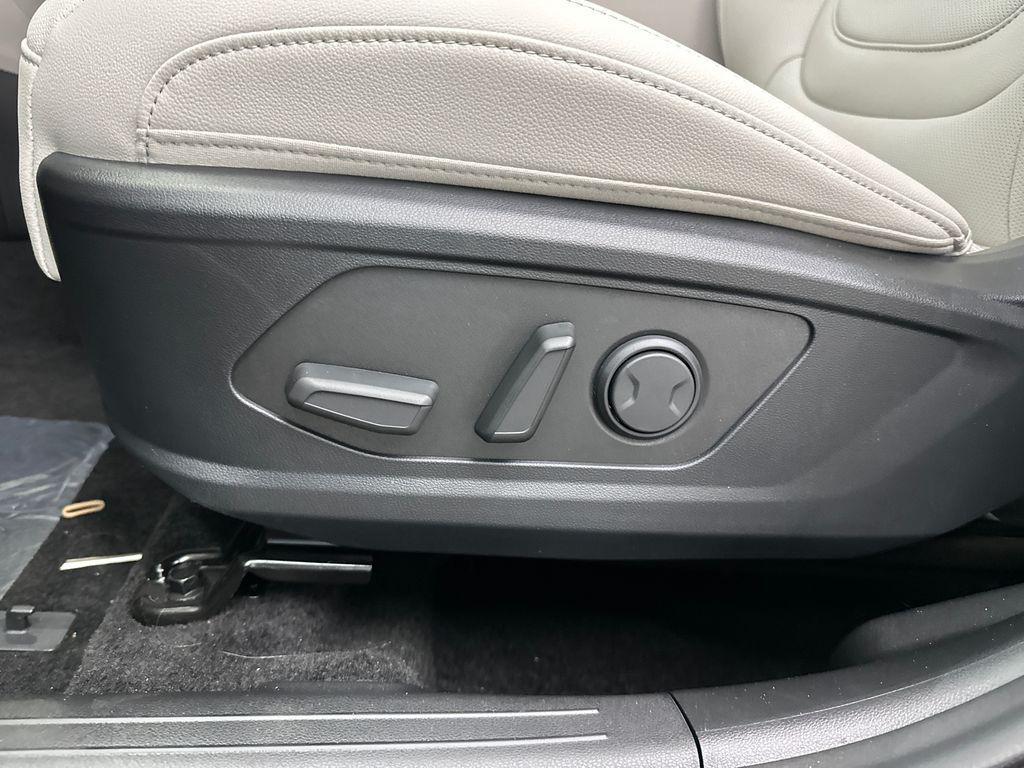 new 2026 Hyundai Tucson car, priced at $33,304
