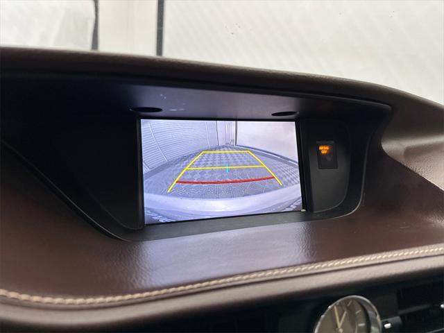 2016 Eminent White Pearl Lexus ES 350