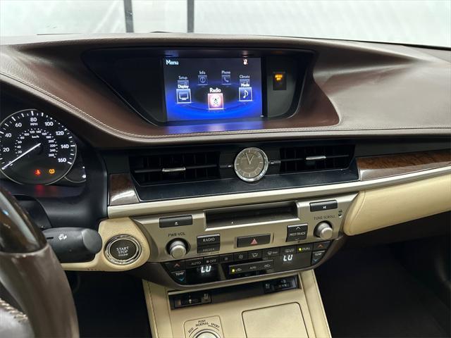 2016 Eminent White Pearl Lexus ES 350