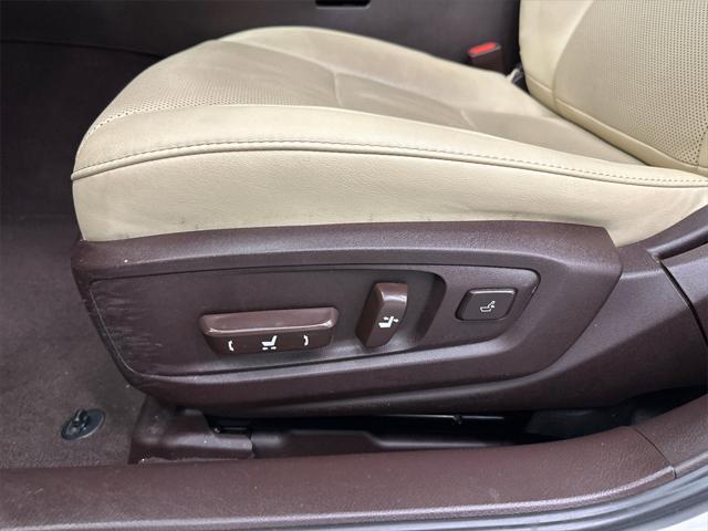 2016 Eminent White Pearl Lexus ES 350