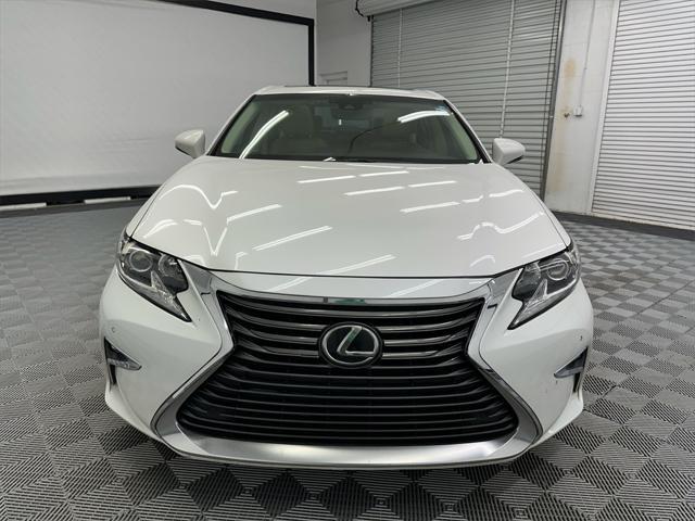 2016 Eminent White Pearl Lexus ES 350