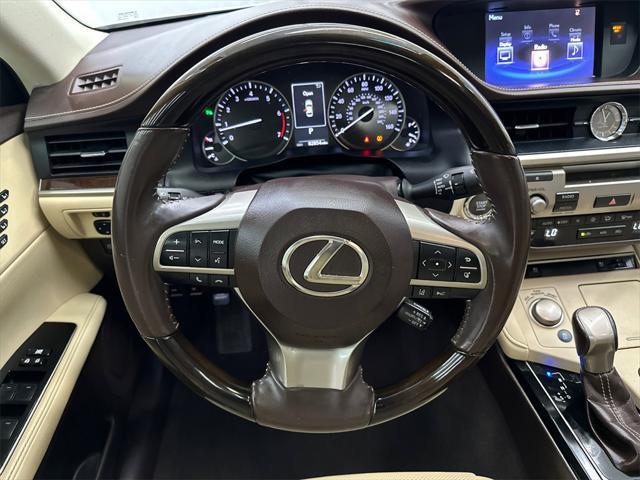 2016 Eminent White Pearl Lexus ES 350