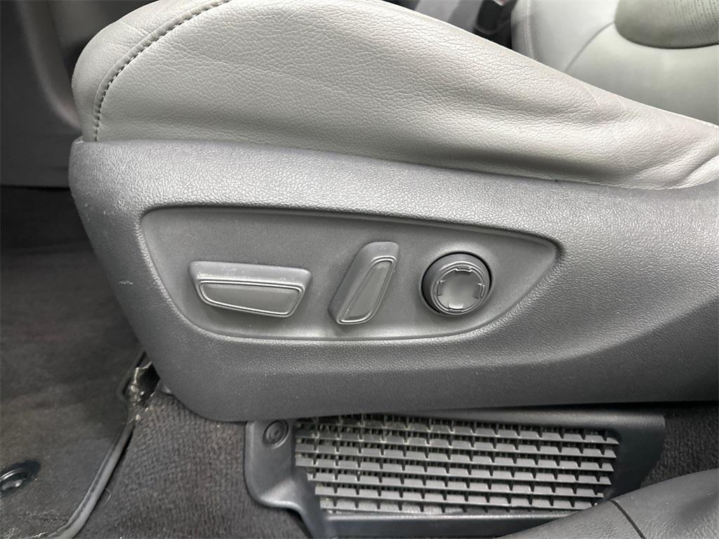 used 2021 Toyota Sienna car, priced at $35,991