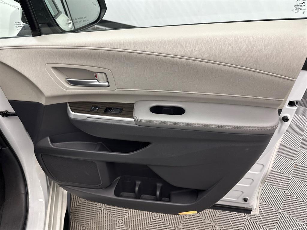 used 2021 Toyota Sienna car, priced at $35,991