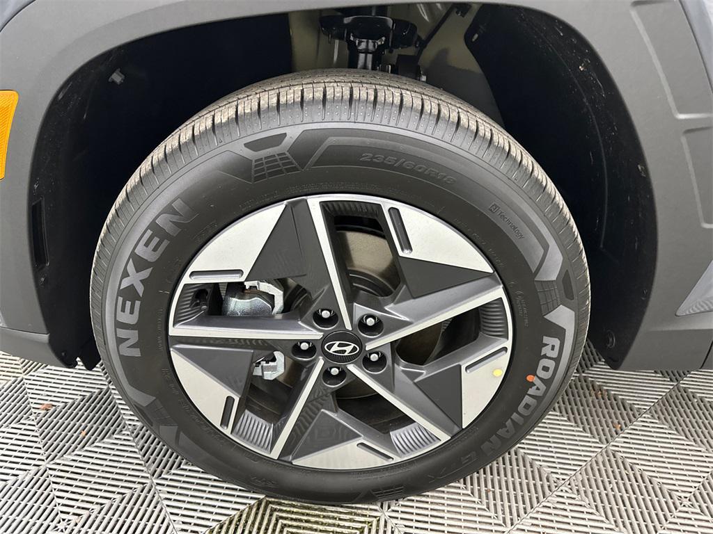 new 2026 Hyundai TUCSON Hybrid car, priced at $36,188